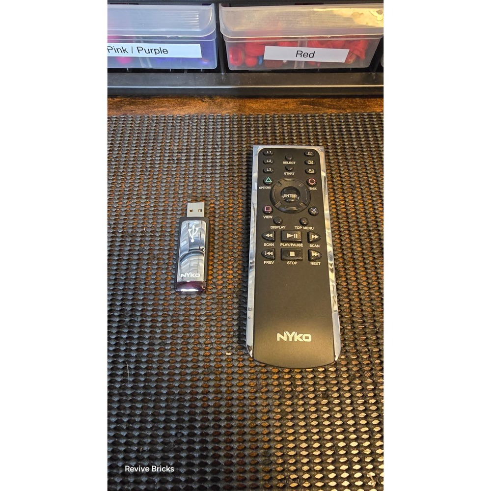 Nyko BluWave 83040-F09 Infrared Remote Control for PlayStation 3 W Dongle Tested